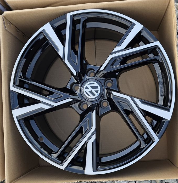 5x112 18 VW NOWE ALUFELGi Passat Cc Golf Tiguan Sharan Touran Rs5