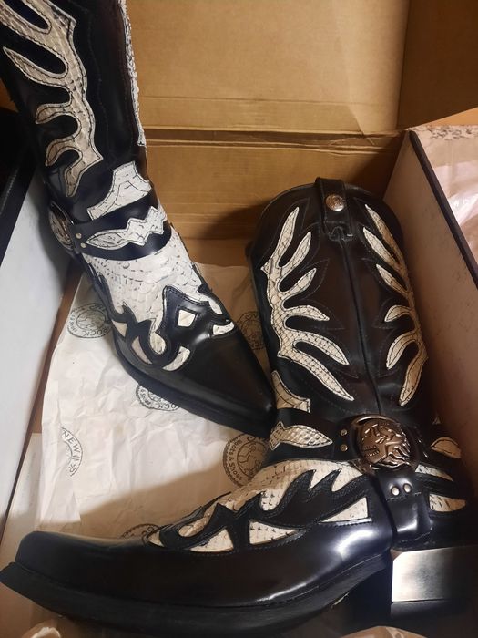 New rock cowboy boots
