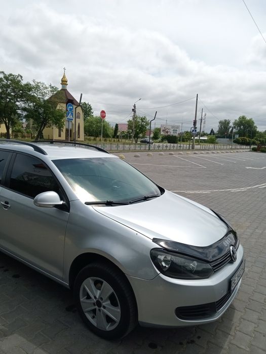 Volkswagen Golf 6 (1.6 дизель )
