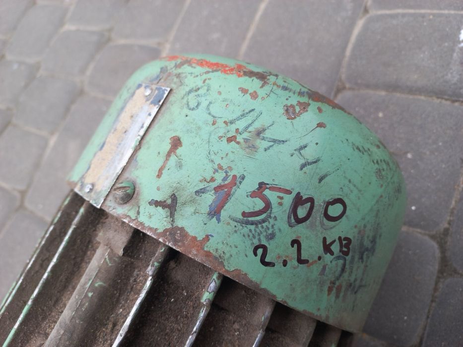 Продам електро двигун