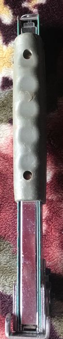 Zszywacz na zszywki Hitachi