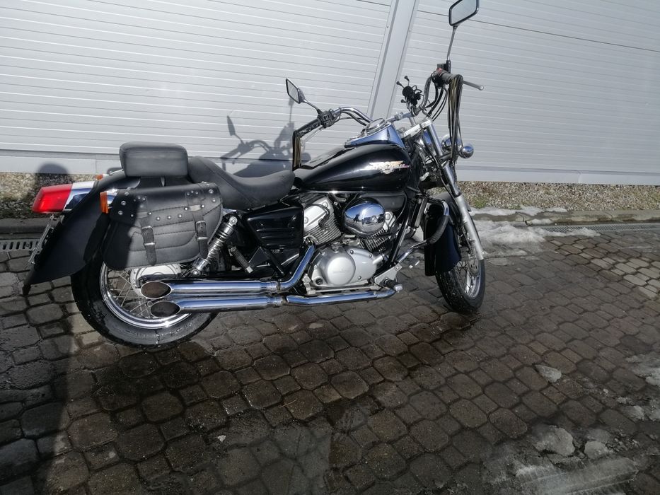 Honda shadow 125