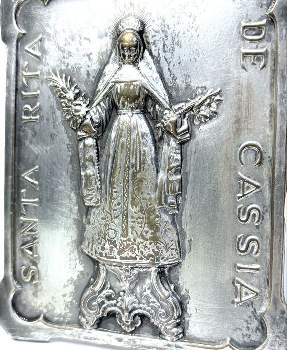 Antiga imagem religiosa “Santa Rita de Cassia”  com banho em prata - marcada