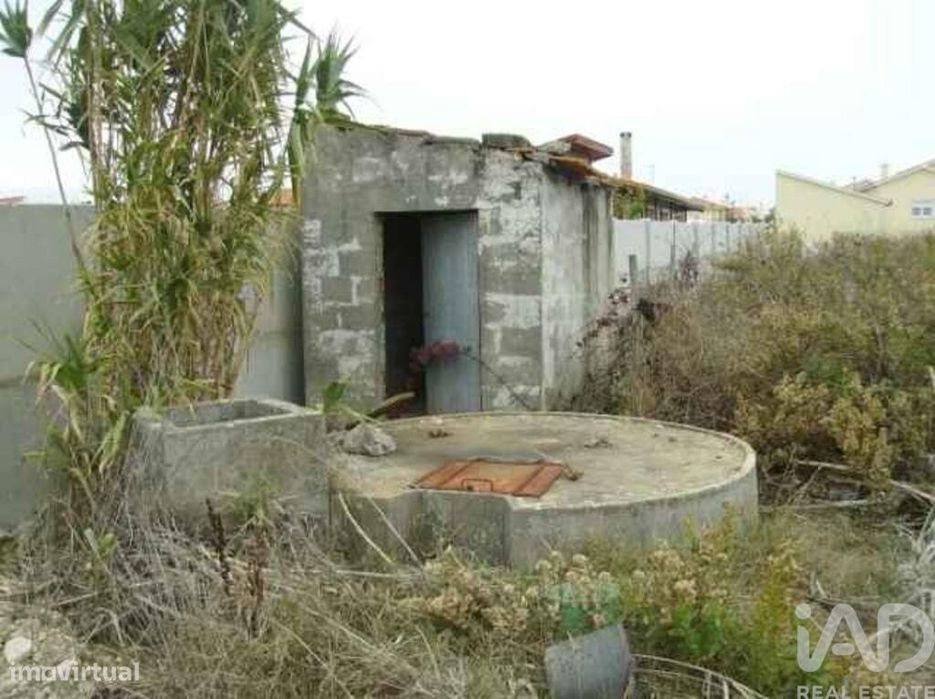 Terreno em Aljubarrota de 1221,00 m2