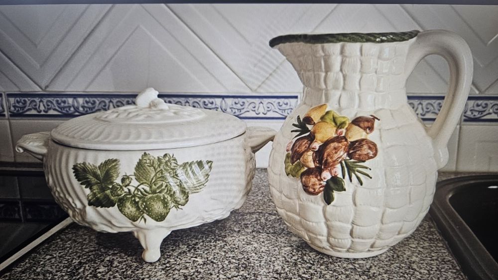 Ceramics (assorted)445795282160209920