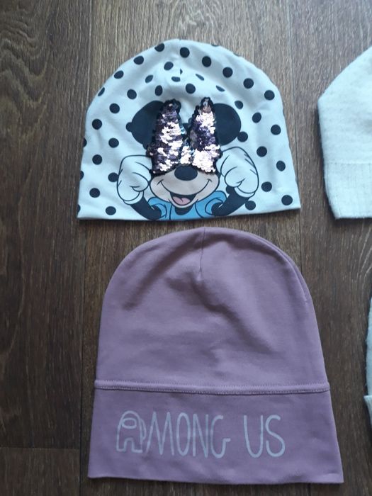 Шапки для дівчинки, на різні розміри