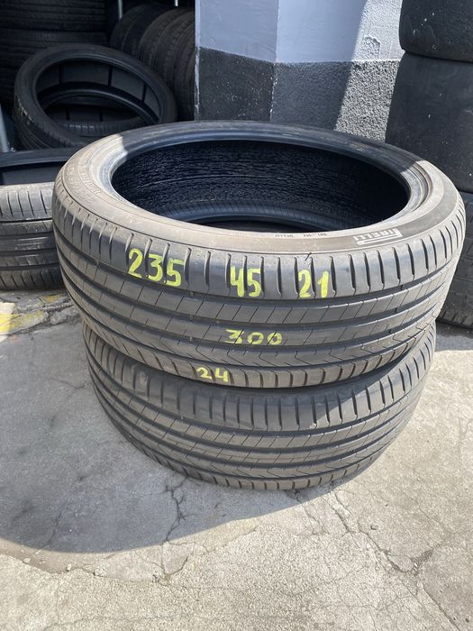 235/45r21 Pirelli