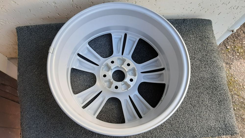 Диск Hyundai IX35-Tucson 5x114.3 R17 оригінал