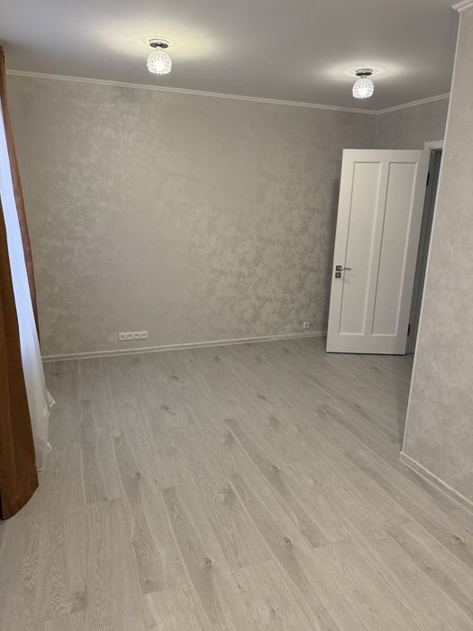 Продам 3 х кімнатну квартиру 86кв м