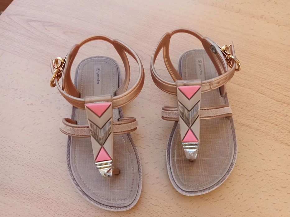 Sandalias de criança