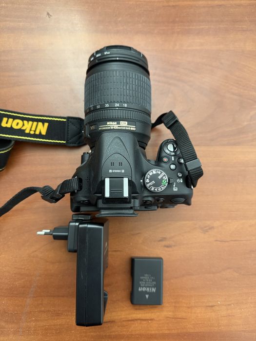 Фотоапарат нікон Nikon D5200