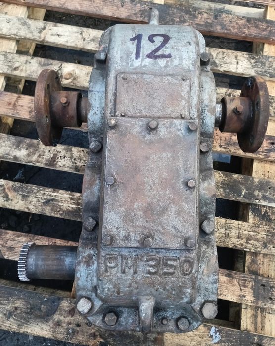 Редуктори рм500-50 ц2-350-8-40, 1кц250-20 рцд-400-250-25-40 ц2-250-50