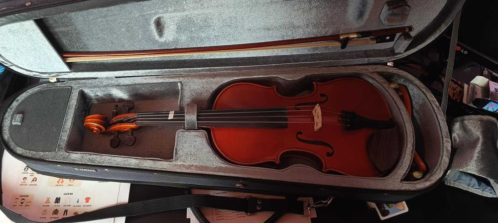 Skrzypce Yamaha V5SA 4/4