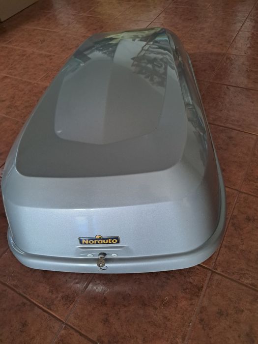 Bagageira  de automóvel