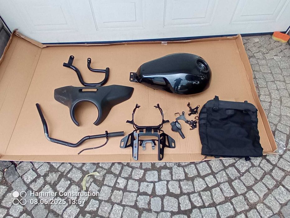 Zbiornik stelaż kierownica Honda CMX 1100 Rebel 21-24