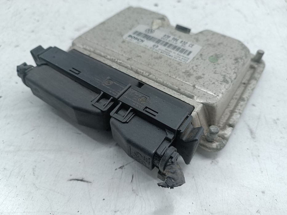 Centralina de Motor - VOLKSWAGEN Polo (6N2) | 99 - 01