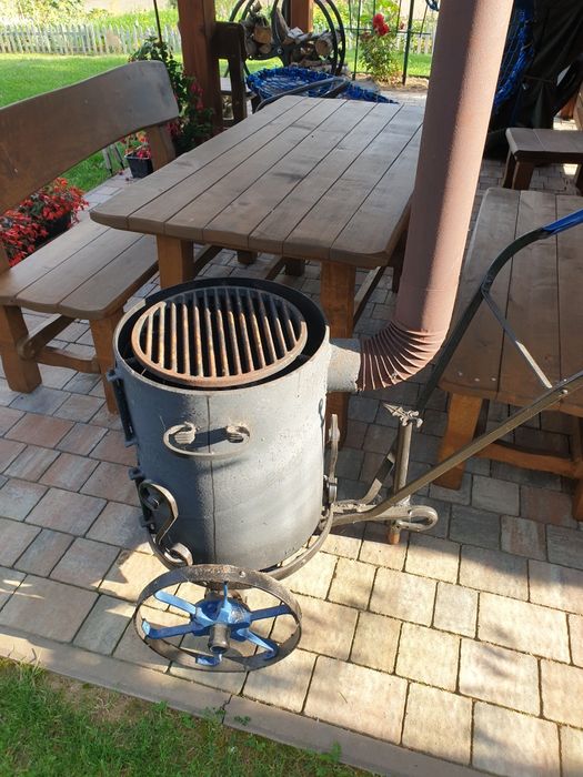 Grill piec solidny
