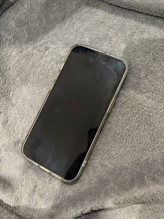 Iphone 13 128gb bardzo dobry stan 90% kondycja bateri