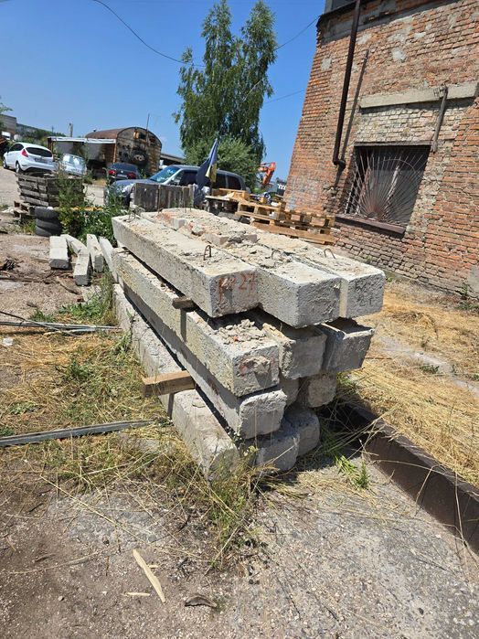 Бетонні перемички, на ворота, двері, вікна, різні розміри