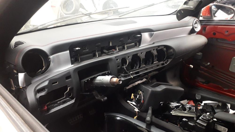 Peças Mercedes CLA Coupé 118 do ano 2019