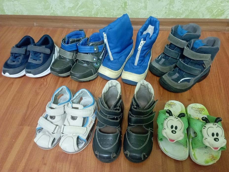 Босоніжки кросівки 26 розмір зручні босоножки сандалі