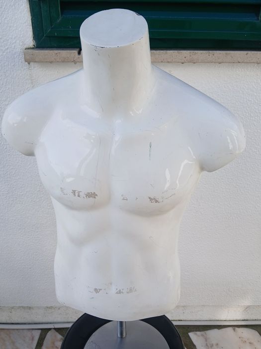 Manequim com pe profissional (Masculino)