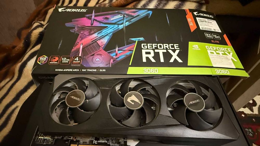 Видеокарта GIGABYTE GeForce RTX 3060 12288Mb AORUS ELITE R2.0