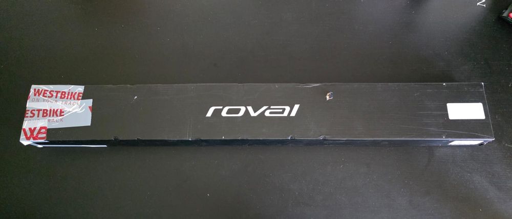 Guiadore carbono Roval Traverse SL 35mm
Já com punhos 
Fatura de comp