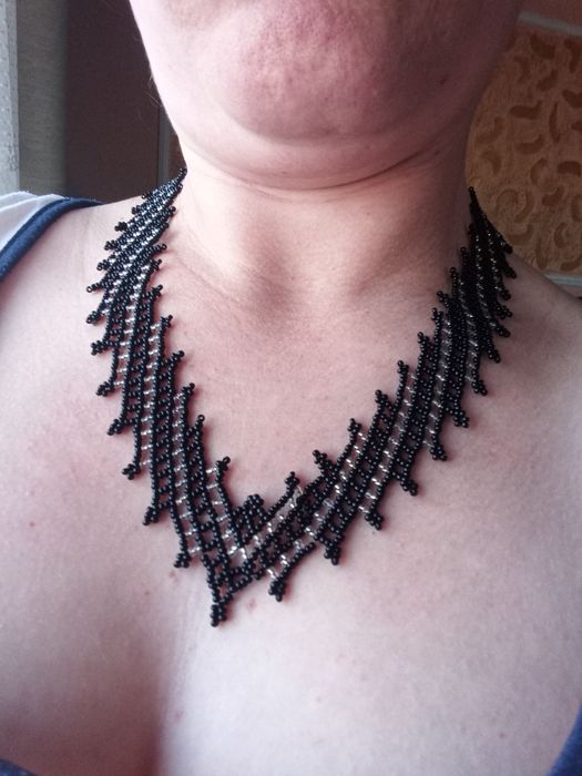 Чарівна силянка  в темному кольорі