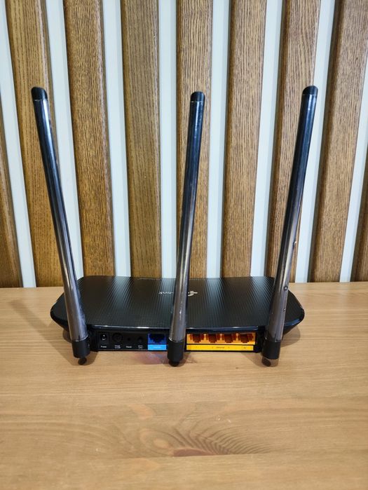 Продам wi fi роутер tp-link N450