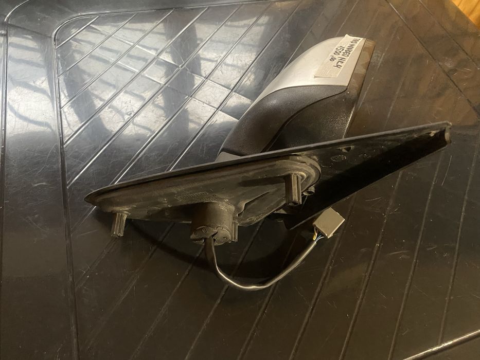 Ford mondeo mk4 дзеркало праве