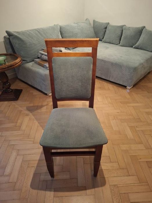 Sprzedam stół do rodzinnych uroczystości