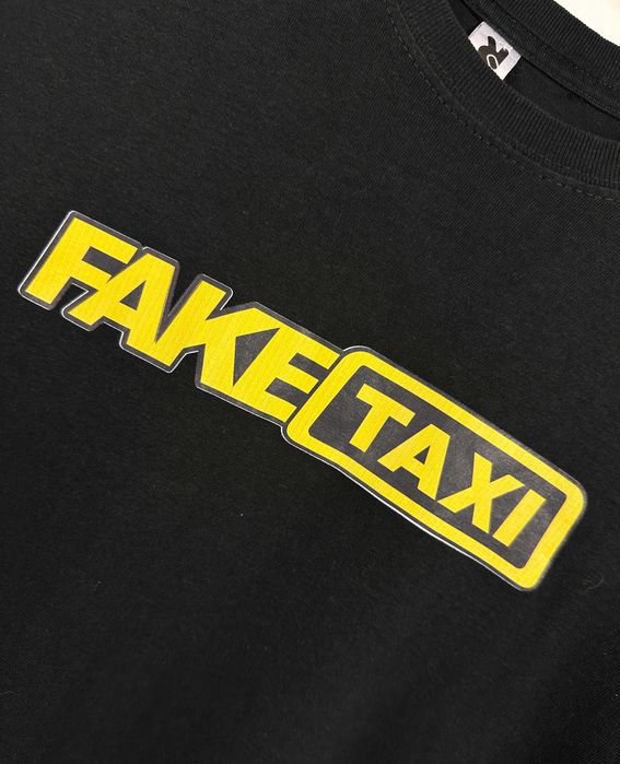 Koszulka FAKE TAXI t-shirt czarny unisex r. S