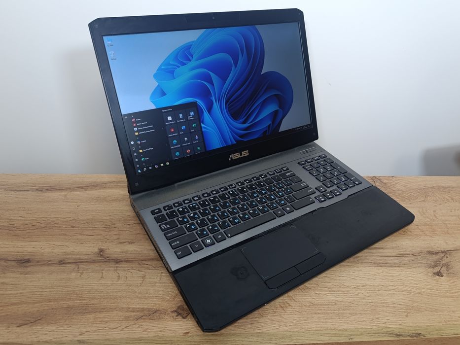 17.3 FHD IPS Asus G75V/i7-3610QM/8GB Ram/GTX 660 2GB/SSD 256+HDD 1TB/Батарея 0% зносу