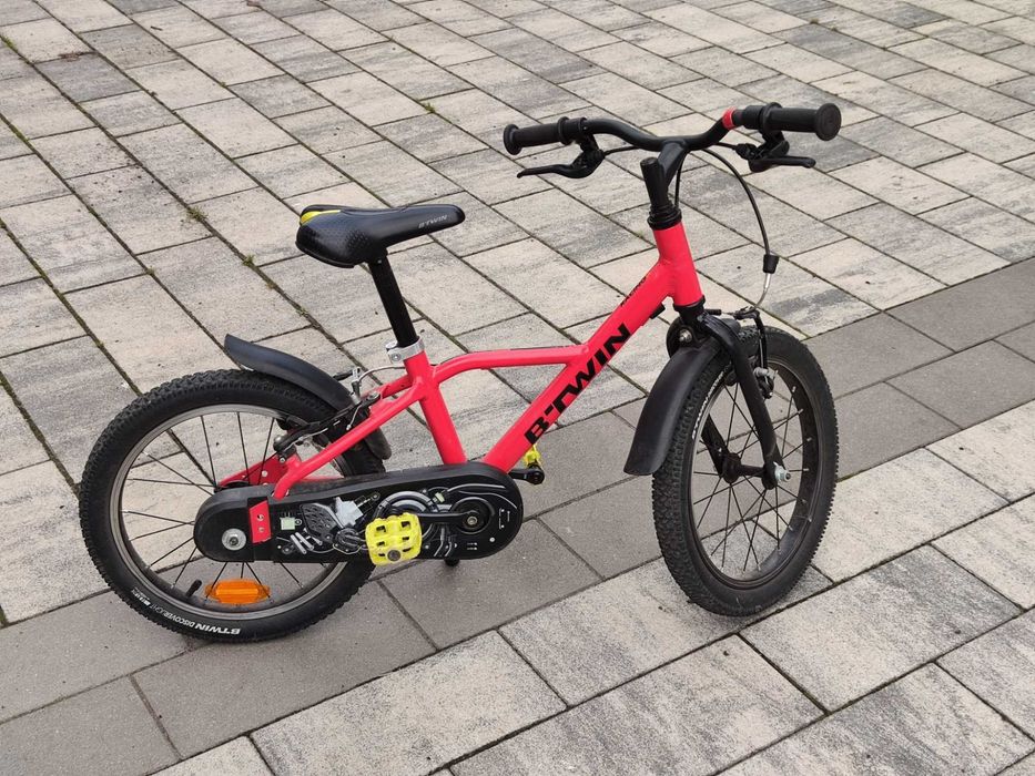 B’Twin Racing 900 16 cali – lekki rower dziecięcy