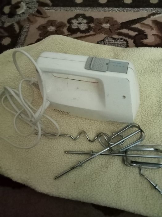 Міксер електричний