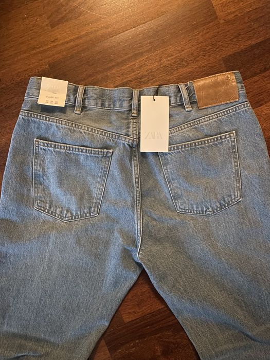 Джинси Zara чоловічі Flared Jeans