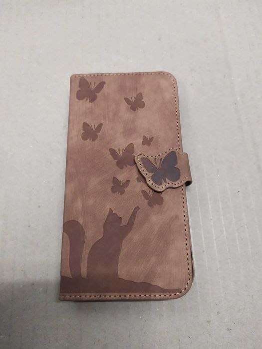 Etui do telefonu z kotem i motylami, Samsung Galaxy A15