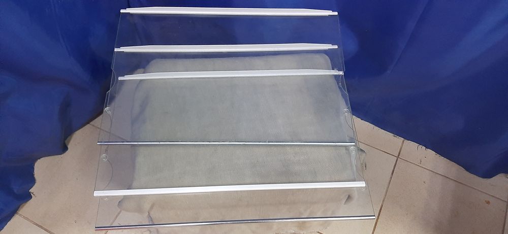 Полки на любые модели холодильников. Liebheer. Атлант.