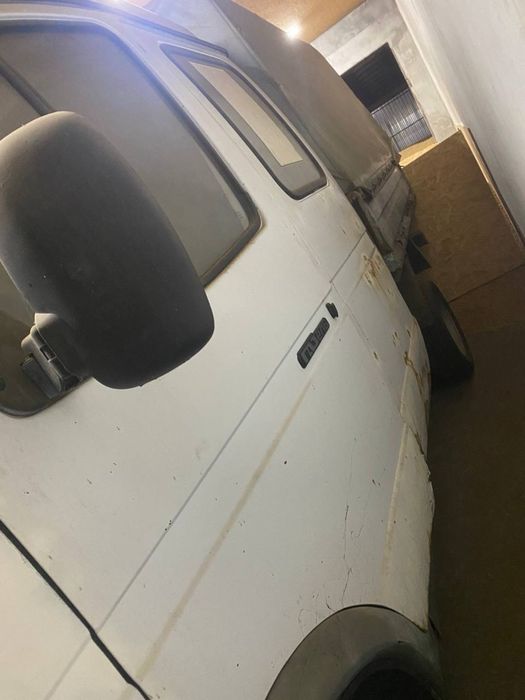 Продам вантажний автомобіль (тентований) ГАЗ-3302 (ГАЗель)