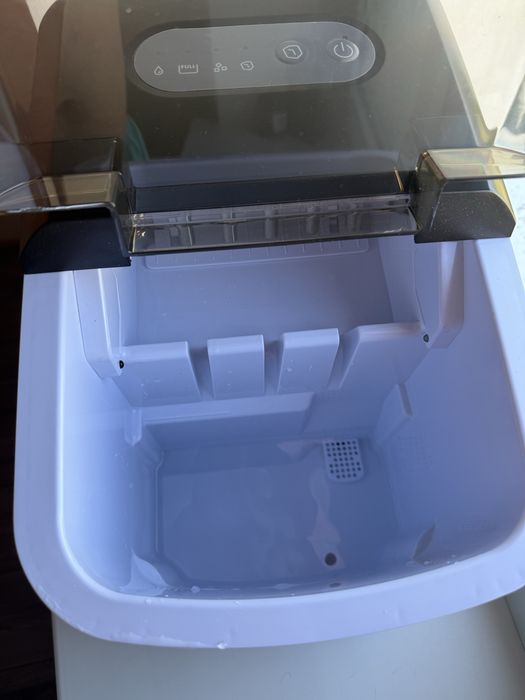 Ледогенератор новый