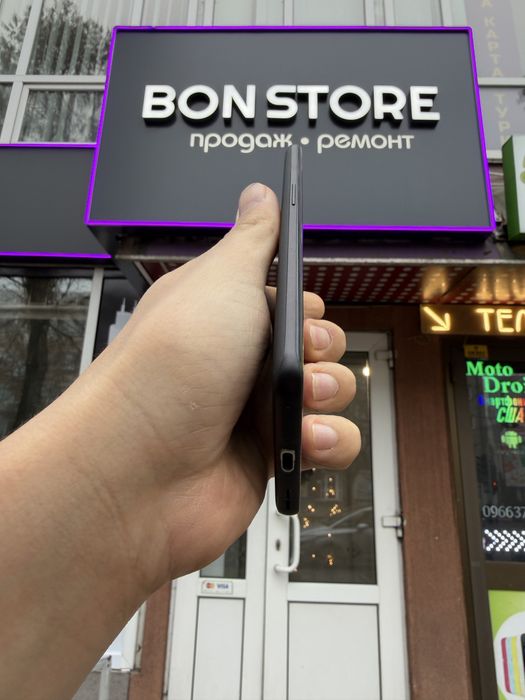 Oneplus 10pro 12/256gb. Гарний стан