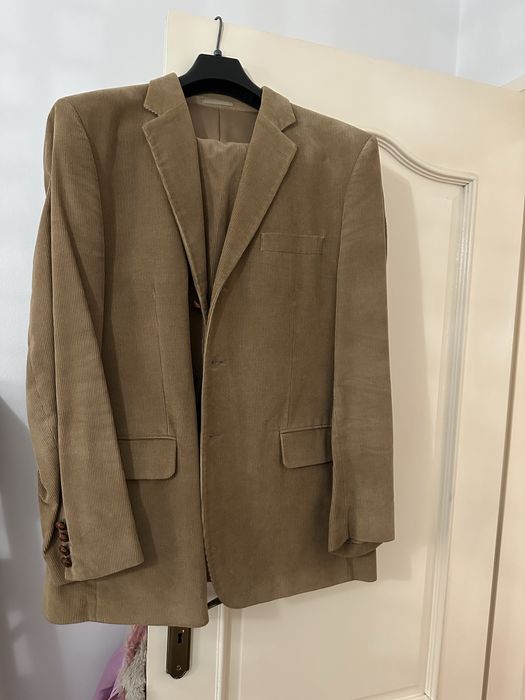 Fato castanho bonbazine