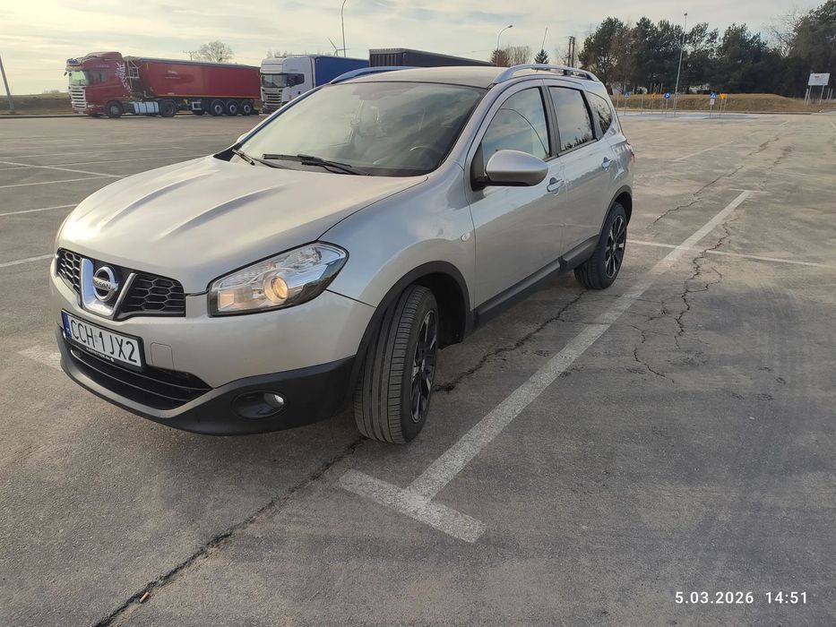 Nissan Qashqai+2