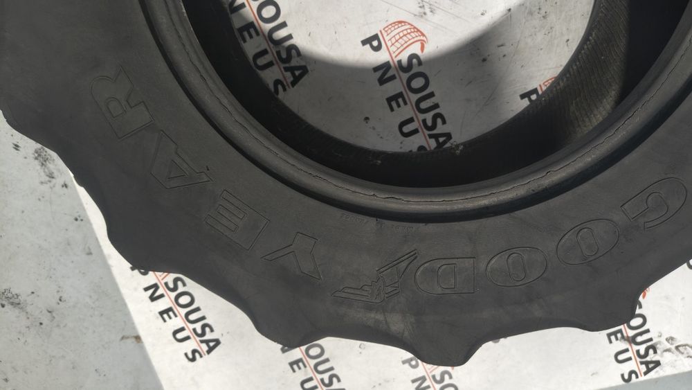 2 pneus Agrícolas 11.2R 20 Good year - Oferta dos Portes