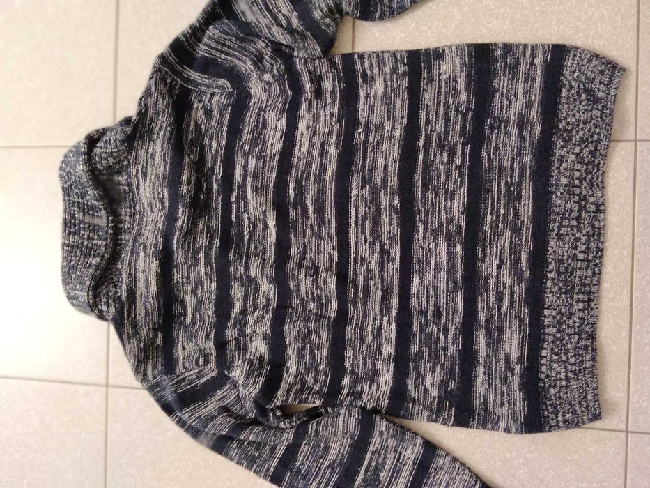 Pullover practicamente novo