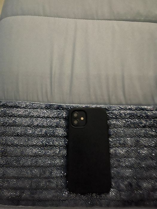 IPhone 12 preto como novo