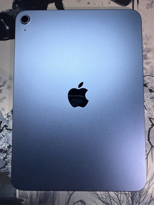 Ipad 10.9 Gen з Magic Keyboard folio та aple pencil type-c та ще одним чохлом