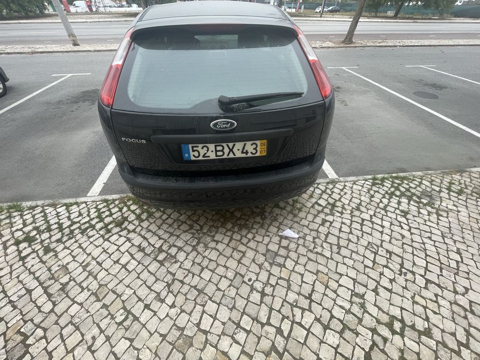 Ford focus 1.4i — photo 5