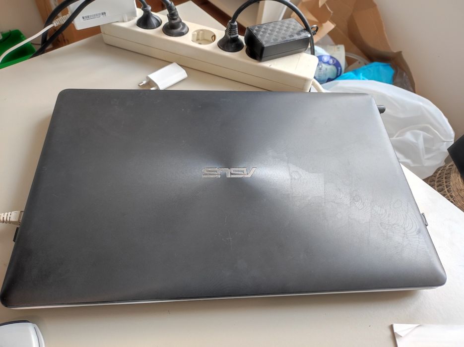 Portátil K750JB i7 17,3''